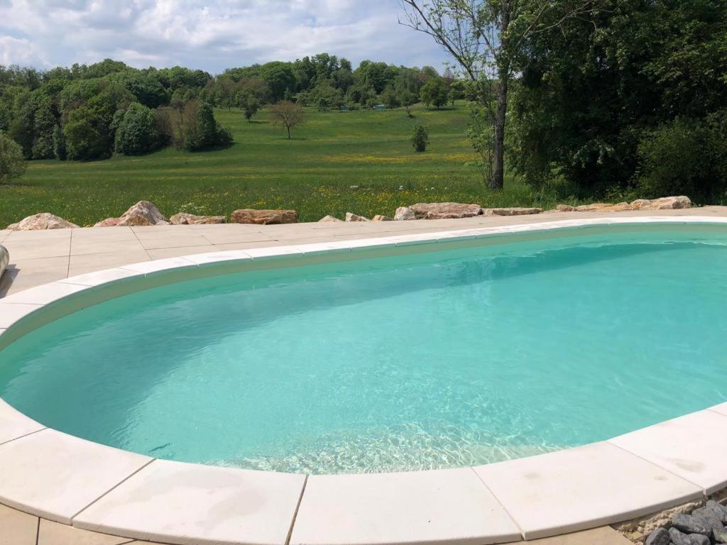 Havre De Paix Dans Le Jura Alsacien Avec Piscine Privee Externe De Mai A Septembre Villa Bendorf Exterior photo